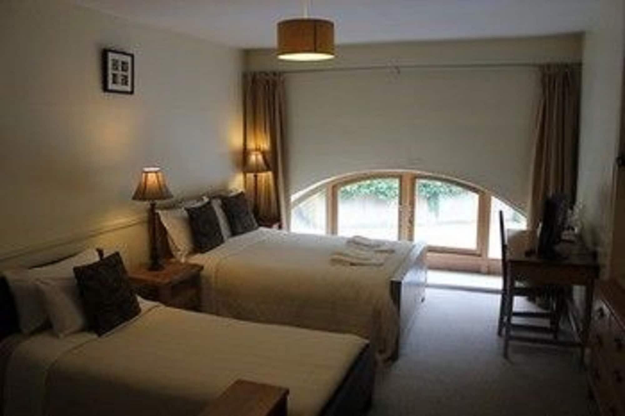 The Coach House Winterbourne Exterior foto
