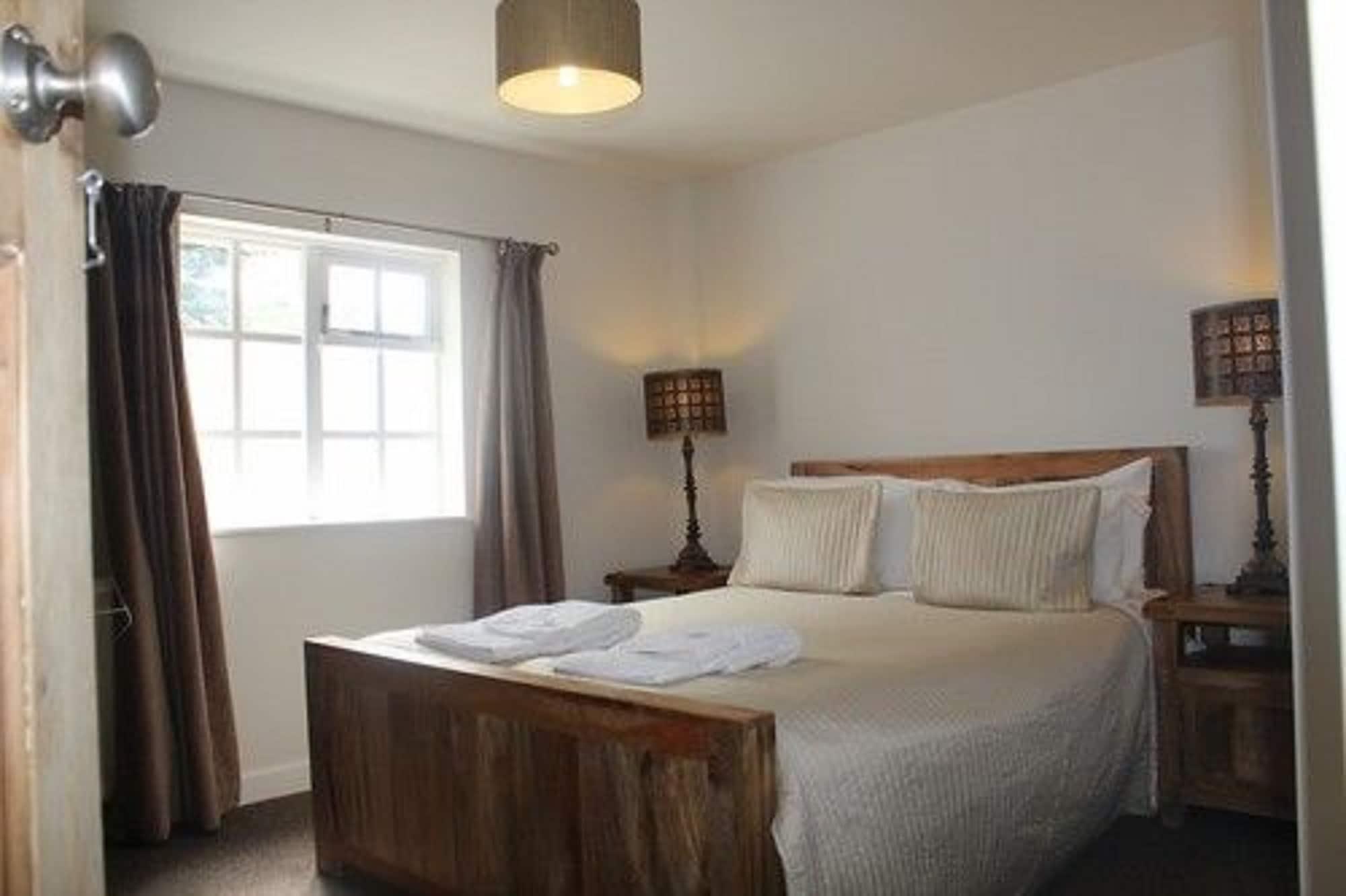 The Coach House Winterbourne Exterior foto