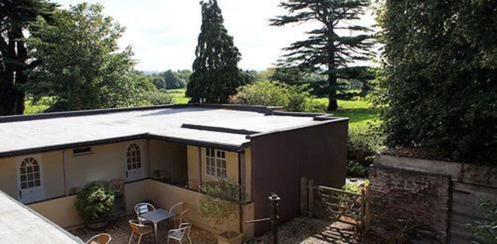 The Coach House Winterbourne Exterior foto