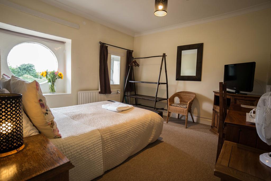 The Coach House Winterbourne Exterior foto